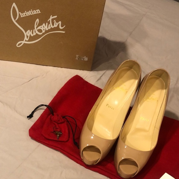 Christian Louboutin New Very Prive 120 Nude 39.5 - Picture 1 of 6